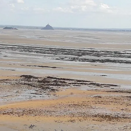 Les Vallees Bed & Breakfast