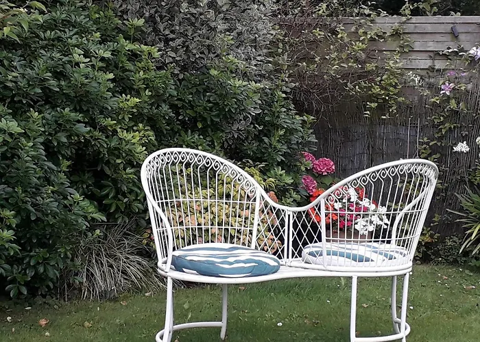 Les Vallees Bed and Breakfast