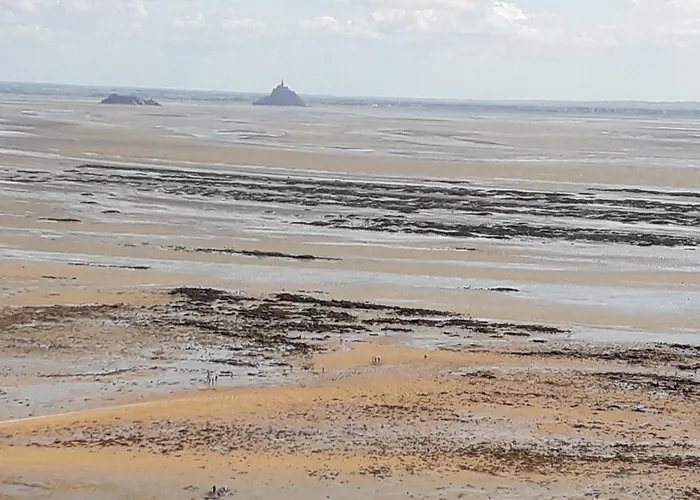 Les Vallees Bed & Breakfast