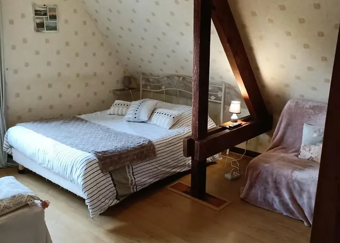 Les Vallees Bed & Breakfast Saint-Quentin-sur-le-Homme